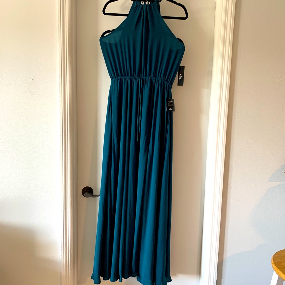 Lulu’s green halter top maxi dress size large NWT